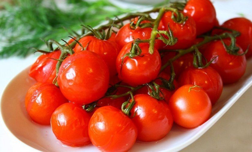 Квашені помідори черрі