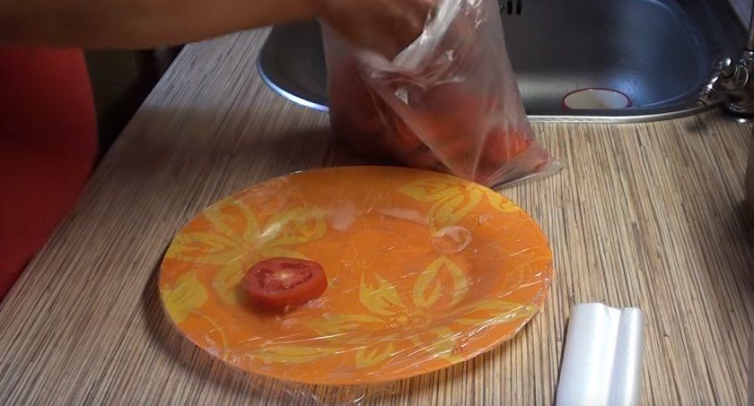 Замороження помідорів кружечками