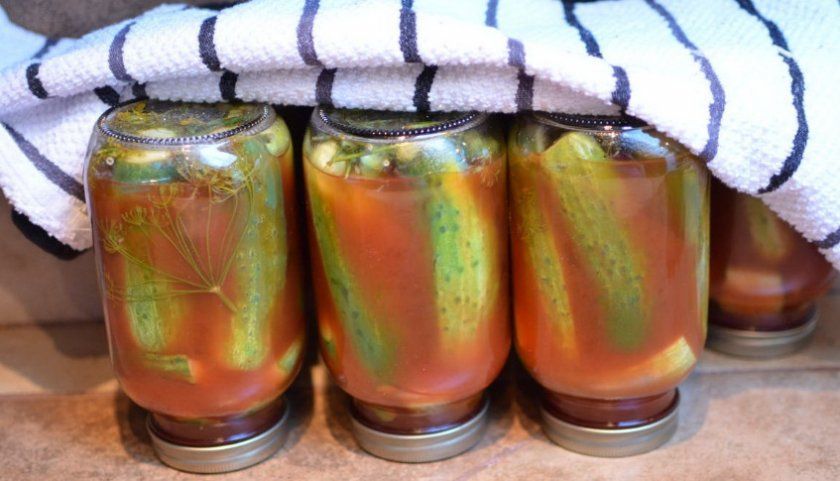 Мариновані огірки з кетчупом