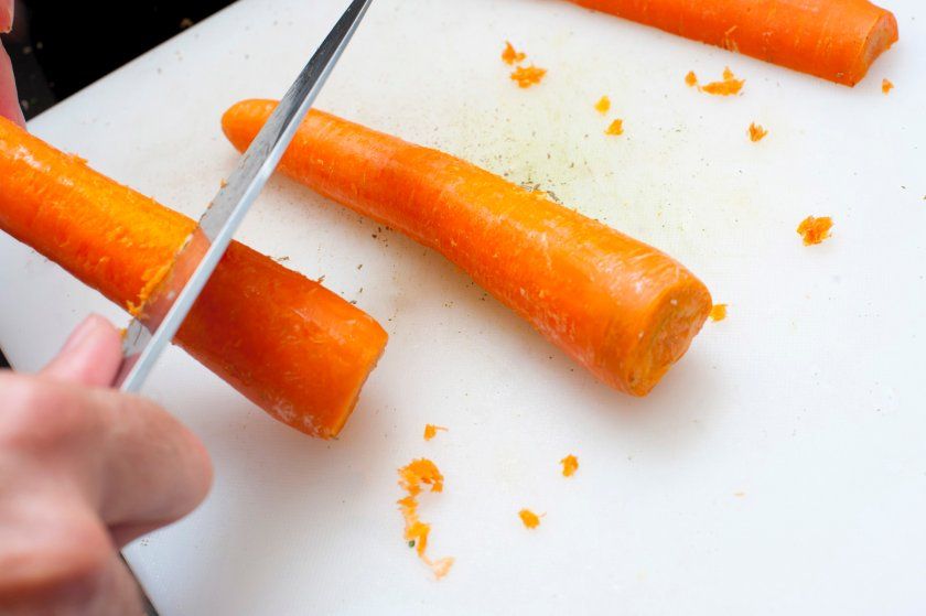 очищення моркви